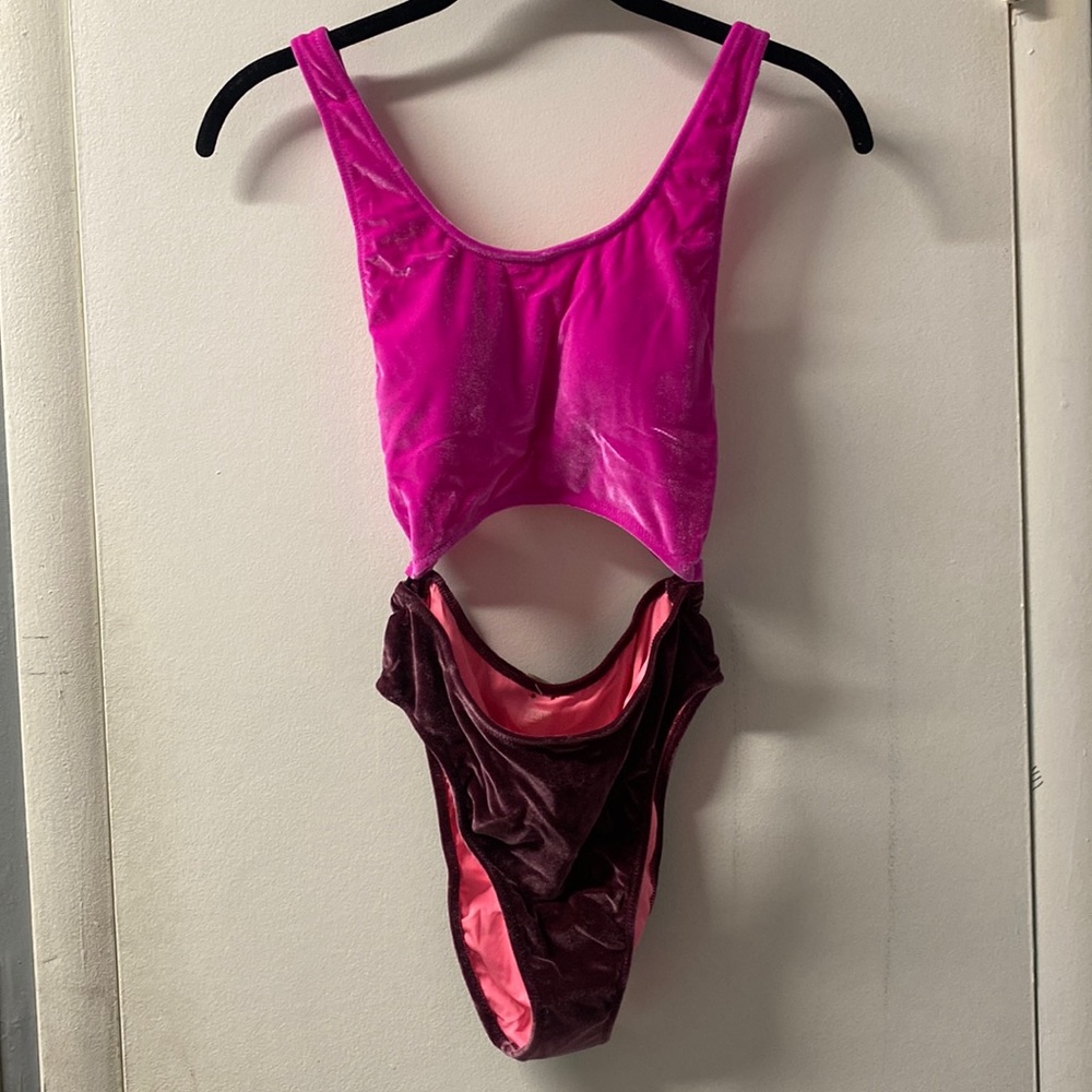 2 for $20 Victoria’s Secret PINK One Piece Velvet Bathing Suit Small S